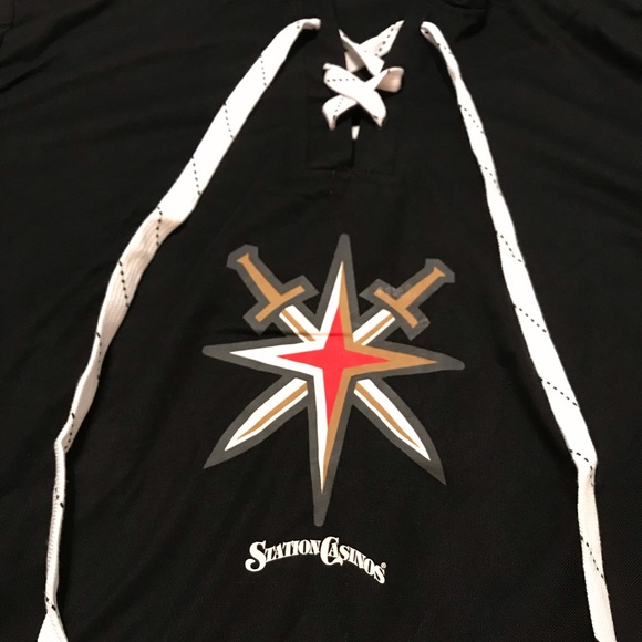 Vegas Golden Knights Hooded TShirt NWOT - Picture 3 of 11